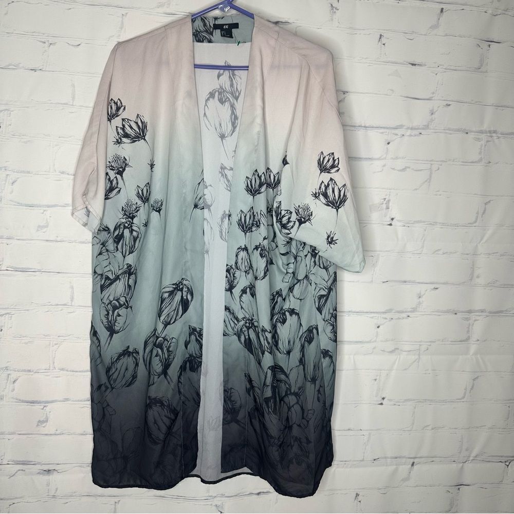 ‎H&M small robe